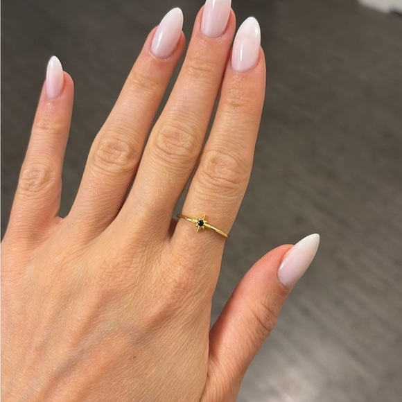 Marley and Me Jewelry - Elegant Goldplated over Sterling Silver Ring with Onyx Gemstone Sz 7